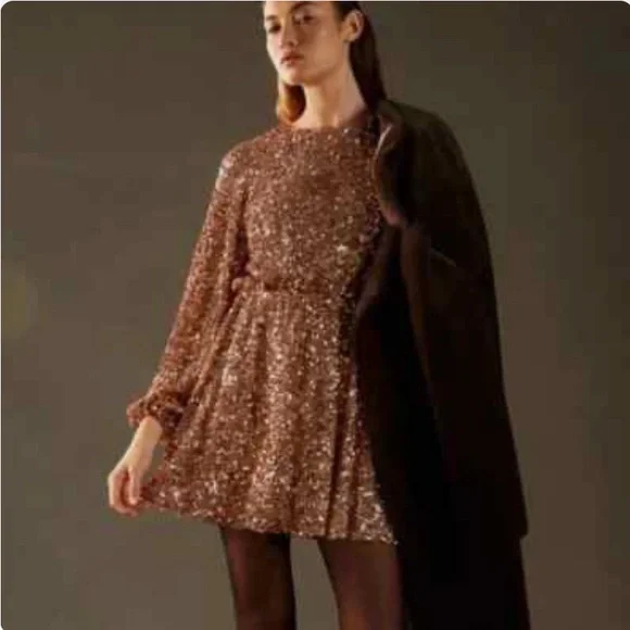 Sunday in Brooklyn Shimmering Rose Gold Sequin dress size large - Picture 1 of 6